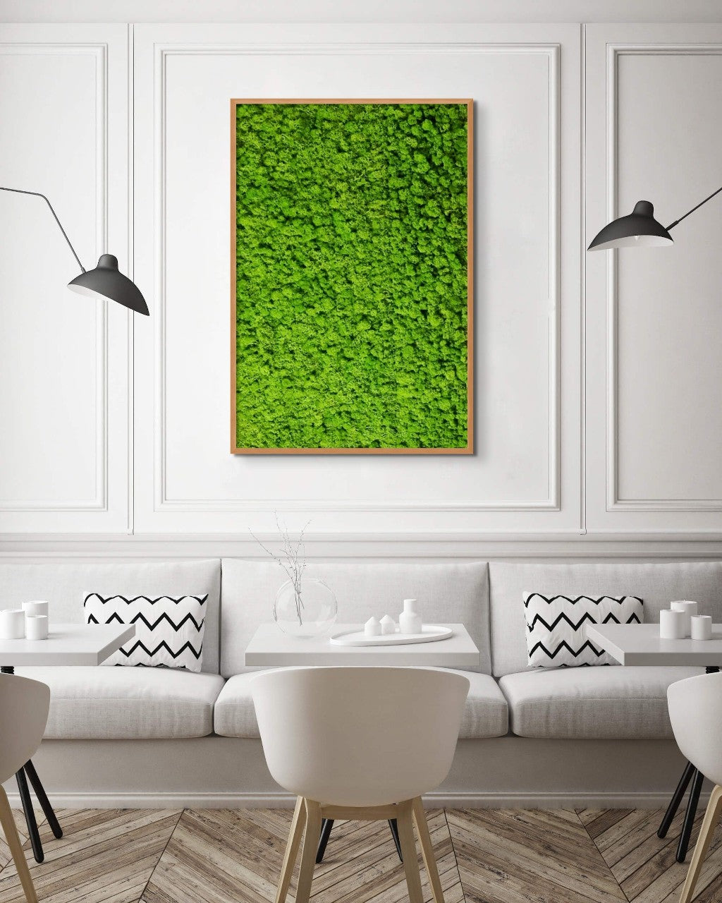Licheni decorativi verde deschis amenajare restaurant sau living si dinning scaune albe canapea gri